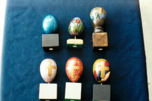 easter-eggs---april-2-1995--april-20-1995_12223546916_o