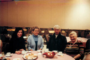 museum-volunteers-how-it-all-begun---october-18-2001---december-14-2001_12223137995_o